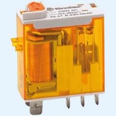 Finder 46.61.8.230.0040 (4661 230V AC RÖLE)